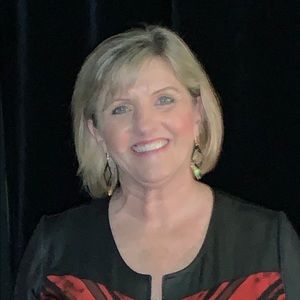 Meet your Posher, Lori